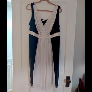 STILL AVAIL - R&M Richards Chiffon Midi Dress👗